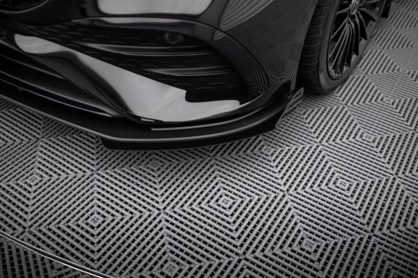 Mercedes-AMG A35 W177 (facelift) - Lâmina frontal STREET PRO + Splitters | MEA177F35CNC-FD1B+FSF1G | Produto Maxton Design distribuído por Unicartuning. Mercedes-AMG A35 W177 (facelift) - Lâmina frontal STREET PRO + Splitters | MEA177F35CNC-FD1B+FSF1G | Produto Maxton Design distribuído por Unicartuning.