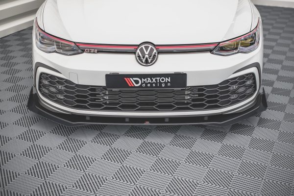Volkswagen Golf GTI / GTE / Gtd / R-line Mk8 - Lâmina frontal STREET PRO + Splitters | VWGO8GTICNC-FD1B+FSF1G | Produto Maxton Design distribuído por Unicartuning. Volkswagen Golf GTI / GTE / Gtd / R-line Mk8 - Lâmina frontal STREET PRO + Splitters | VWGO8GTICNC-FD1B+FSF1G | Produto Maxton Design distribuído por Unicartuning.