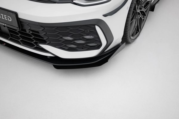 Volkswagen Golf GTI / GTE / R-line Mk8 (facelift) - Lâmina frontal STREET PRO + Splitters | VWGO8FGTICNC-FD1BRB+FSF1G | Produto Maxton Design distribuído por Unicartuning. Volkswagen Golf GTI / GTE / R-line Mk8 (facelift) - Lâmina frontal STREET PRO + Splitters | VWGO8FGTICNC-FD1BRB+FSF1G | Produto Maxton Design distribuído por Unicartuning.
