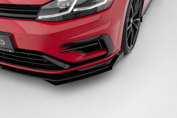 Volkswagen Golf R / R-line Mk7 (facelift) - Lâmina frontal STREET PRO + Splitters | VWGO7FRCNC-FD2B+FSF1G | Produto Maxton Design distribuído por Unicartuning. Volkswagen Golf R / R-line Mk7 (facelift) - Lâmina frontal STREET PRO + Splitters | VWGO7FRCNC-FD2B+FSF1G | Produto Maxton Design distribuído por Unicartuning.