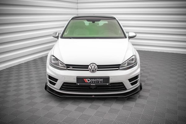 Volkswagen Golf R Mk7 - Lâmina frontal STREET PRO V.1 + Splitters | VWGO7RCNC-FD1B+FSF1G | Produto Maxton Design distribuído por Unicartuning.