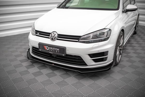 Volkswagen Golf R Mk7 - Lâmina frontal STREET PRO V.1 + Splitters | VWGO7RCNC-FD1B+FSF1G | Produto Maxton Design distribuído por Unicartuning.