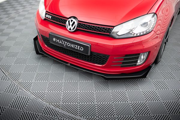 Volkswagen Golf GTI Mk6 - Lâmina frontal STREET PRO V.3 + Splitters | VWGO6GTICNC-FD3B+FSF1G | Produto Maxton Design distribuído por Unicartuning. Volkswagen Golf GTI Mk6 - Lâmina frontal STREET PRO V.3 + Splitters | VWGO6GTICNC-FD3B+FSF1G | Produto Maxton Design distribuído por Unicartuning.