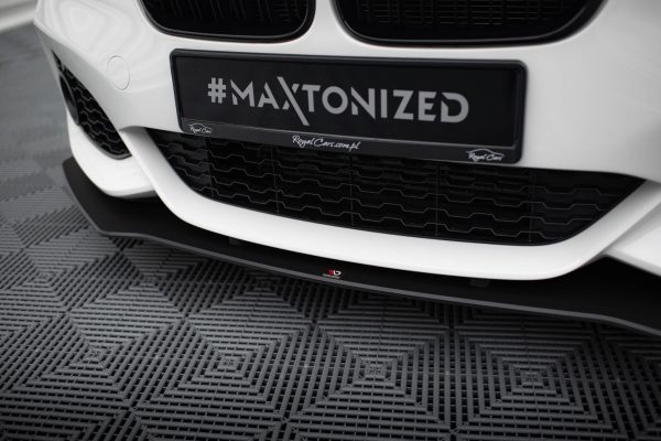 BMW 1 F20 Pack M (facelift) / M140i - Lâmina frontal STREET PRO V.3 | BM1F20FMCNC-FD3B | Produto Maxton Design distribuído por Unicartuning. BMW 1 F20 Pack M (facelift) / M140i - Lâmina frontal STREET PRO V.3 | BM1F20FMCNC-FD3B | Produto Maxton Design distribuído por Unicartuning.