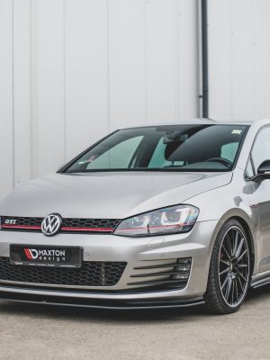 Volkswagen Golf 7 GTI - Lâmina frontal STREET PRO | VWGO7GTICNC-FD2B | Produto Maxton Design distribuído por Unicartuning. Volkswagen Golf 7 GTI - Lâmina frontal STREET PRO | VWGO7GTICNC-FD2B | Produto Maxton Design distribuído por Unicartuning.