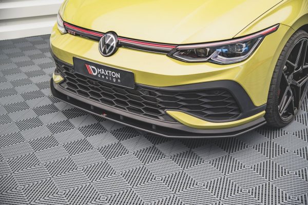 Volkswagen Golf GTI ClubSport Mk8 - Lâmina frontal STREET PRO | VWGO8GTICSCNC-FD1BRB | Produto Maxton Design distribuído por Unicartuning.
