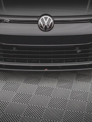 Volkswagen Golf R Mk8 - Lâmina frontal STREET PRO | VWGO8RCNC-FD1B | Produto Maxton Design distribuído por Unicartuning. Volkswagen Golf R Mk8 - Lâmina frontal STREET PRO | VWGO8RCNC-FD1B | Produto Maxton Design distribuído por Unicartuning.