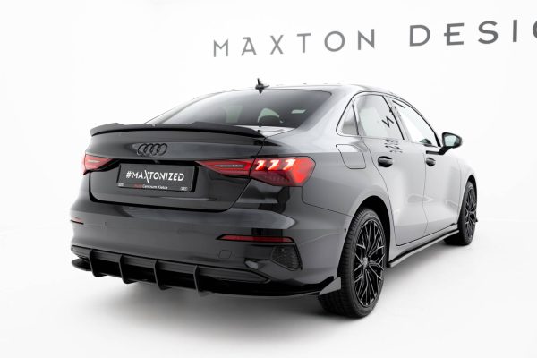 Audi A3 Sedan 8Y - Difusor traseiro STREET PRO + Splitters | AUA38YSCNC-RS1B+RSF1G | Produto Maxton Design distribuído por Unicartuning.