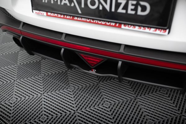 Hyundai I30 Mk3 Hatchback - Difusor traseiro STREET PRO | HYI303PFNFBCNC-RS1BRB | Produto Maxton Design distribuído por Unicartuning. Hyundai I30 Mk3 Hatchback - Difusor traseiro STREET PRO | HYI303PFNFBCNC-RS1BRB | Produto Maxton Design distribuído por Unicartuning.
