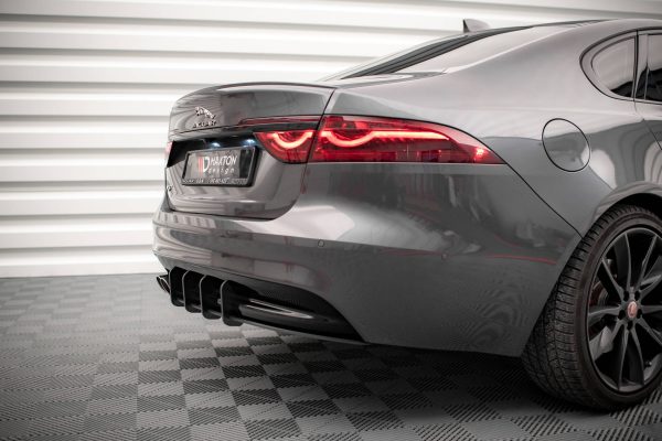 Jaguar Xf R-Sport Mk2 - Difusor traseiro STREET PRO | JAXF2RSPORTCNC-RS1BRB | Produto Maxton Design distribuído por Unicartuning.