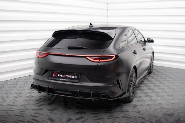 Kia Proceed GT Mk1 (facelift) - Difusor traseiro STREET PRO | KICE3FPROGTCNC-RS1B+BRBI | Produto Maxton Design distribuído por Unicartuning. Kia Proceed GT Mk1 (facelift) - Difusor traseiro STREET PRO | KICE3FPROGTCNC-RS1B+BRBI | Produto Maxton Design distribuído por Unicartuning.