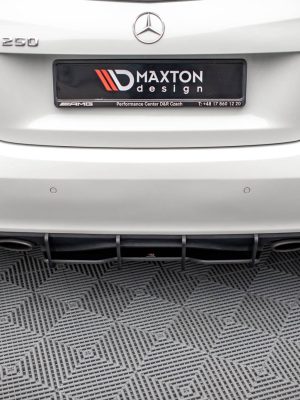 Mercedes-Benz Classe A W176 - Difusor traseiro STREET PRO | MEA176CNC-RS1B | Produto Maxton Design distribuído por Unicartuning.