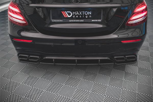 Mercedes-Benz A45 AMG W176 - Difusor traseiro STREET PRO | ME21363ESCNC-RS1BRB | Produto Maxton Design distribuído por Unicartuning. Mercedes-Benz A45 AMG W176 - Difusor traseiro STREET PRO | ME21363ESCNC-RS1BRB | Produto Maxton Design distribuído por Unicartuning.