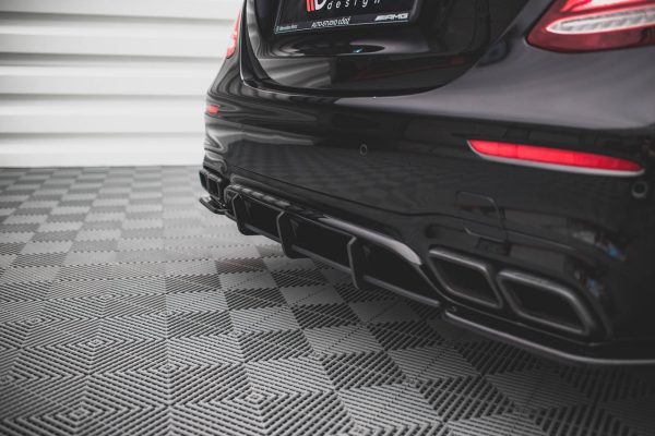 Mercedes-Benz A45 AMG W176 - Difusor traseiro STREET PRO | ME21363ESCNC-RS1BRB | Produto Maxton Design distribuído por Unicartuning. Mercedes-Benz A45 AMG W176 - Difusor traseiro STREET PRO | ME21363ESCNC-RS1BRB | Produto Maxton Design distribuído por Unicartuning.