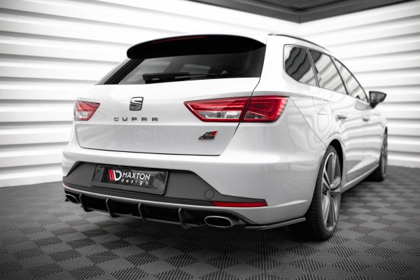 Seat Leon Cupra Sportstourer Mk3 - Difusor traseiro STREET PRO | SELE3CUSTCNC-RS1BRB | Produto Maxton Design distribuído por Unicartuning. Seat Leon Cupra Sportstourer Mk3 - Difusor traseiro STREET PRO | SELE3CUSTCNC-RS1BRB | Produto Maxton Design distribuído por Unicartuning.