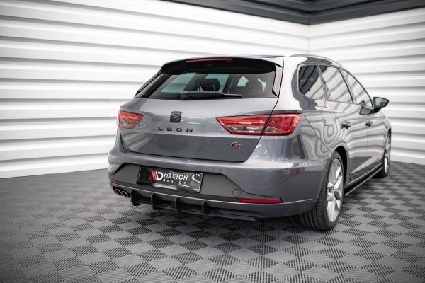 Seat Leon FR Sportstourer Mk3 - Difusor traseiro STREET PRO | SELE3FRSTCNC-RS1B | Produto Maxton Design distribuído por Unicartuning.