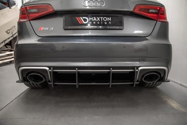 Audi RS3 8V Sportback - Difusor traseiro STREET PRO V.1 | AURS38VCNC-RS3B | Produto Maxton Design distribuído por Unicartuning. Audi RS3 8V Sportback - Difusor traseiro STREET PRO V.1 | AURS38VCNC-RS3B | Produto Maxton Design distribuído por Unicartuning.