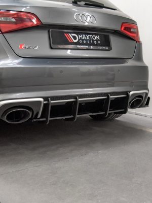Audi RS3 8V Sportback - Difusor traseiro STREET PRO V.1 | AURS38VCNC-RS3B+BRBI | Produto Maxton Design distribuído por Unicartuning. Audi RS3 8V Sportback - Difusor traseiro STREET PRO V.1 | AURS38VCNC-RS3B+BRBI | Produto Maxton Design distribuído por Unicartuning.