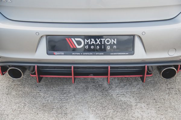 Volkswagen Golf 7 GTI - Difusor traseiro STREET PRO V.1 | VWGO7GTICNC-RS1B | Produto Maxton Design distribuído por Unicartuning.