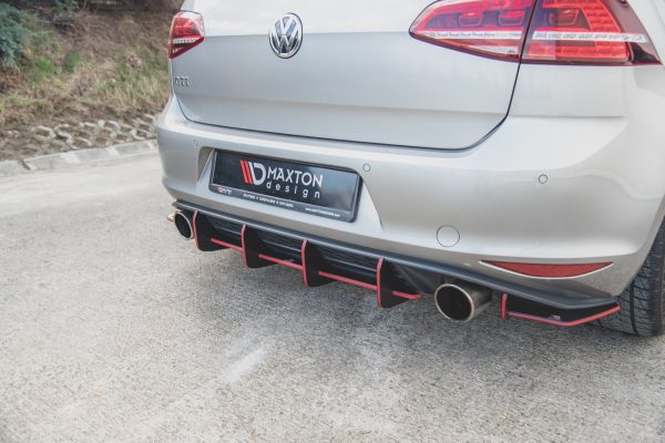 Volkswagen Golf 7 GTI - Difusor traseiro STREET PRO V.1 | VWGO7GTICNC-RS1B | Produto Maxton Design distribuído por Unicartuning.