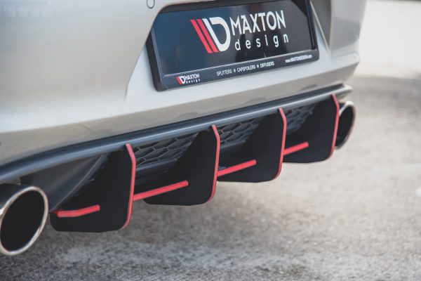Volkswagen Golf 7 GTI - Difusor traseiro STREET PRO V.1 | VWGO7GTICNC-RS1B | Produto Maxton Design distribuído por Unicartuning.