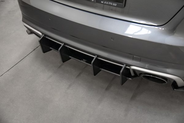Audi RS3 8V Sportback - Difusor traseiro STREET PRO V.2 | AURS38VCNC-RS4B | Produto Maxton Design distribuído por Unicartuning. Audi RS3 8V Sportback - Difusor traseiro STREET PRO V.2 | AURS38VCNC-RS4B | Produto Maxton Design distribuído por Unicartuning.