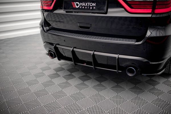 Dodge Durango RT Mk3 - Difusor traseiro STREET PRO V.2 | DODU3RTCNC-RS2B | Produto Maxton Design distribuído por Unicartuning. Dodge Durango RT Mk3 - Difusor traseiro STREET PRO V.2 | DODU3RTCNC-RS2B | Produto Maxton Design distribuído por Unicartuning.