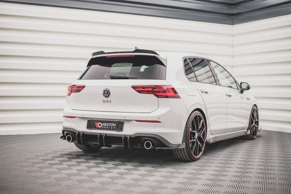 Volkswagen Golf GTI Mk8 - Difusor traseiro STREET PRO V.2 | VWGO8GTICNC-RS2BRB | Produto Maxton Design distribuído por Unicartuning.