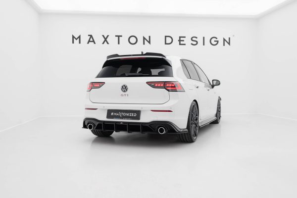 Volkswagen Golf GTI Mk8 - Difusor traseiro STREET PRO V.3 | VWGO8GTICNC-RS3BRB | Produto Maxton Design distribuído por Unicartuning. Volkswagen Golf GTI Mk8 - Difusor traseiro STREET PRO V.3 | VWGO8GTICNC-RS3BRB | Produto Maxton Design distribuído por Unicartuning.