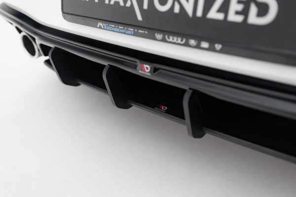 Volkswagen Golf GTI / GTE / R-line Mk8 - Difusor traseiro STREET PRO V.5 | VWGO8GTICNC-RS5BRB | Produto Maxton Design distribuído por Unicartuning. Volkswagen Golf GTI / GTE / R-line Mk8 - Difusor traseiro STREET PRO V.5 | VWGO8GTICNC-RS5BRB | Produto Maxton Design distribuído por Unicartuning.