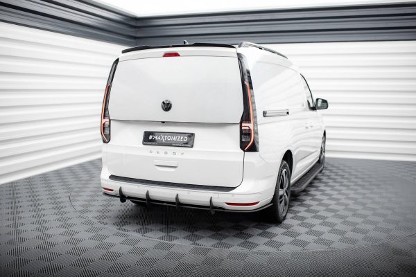 Volkswagen Caddy Maxi Mk5 - Difusor traseiro STREET PRO | VWCA5MAXICNC-RS1BRB | Produto Maxton Design distribuído por Unicartuning.