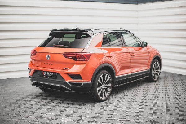 Volkswagen T-Roc Mk1 - Difusor traseiro STREET PRO | VWTROC1CNC-RS1B+BRBI | Produto Maxton Design distribuído por Unicartuning.