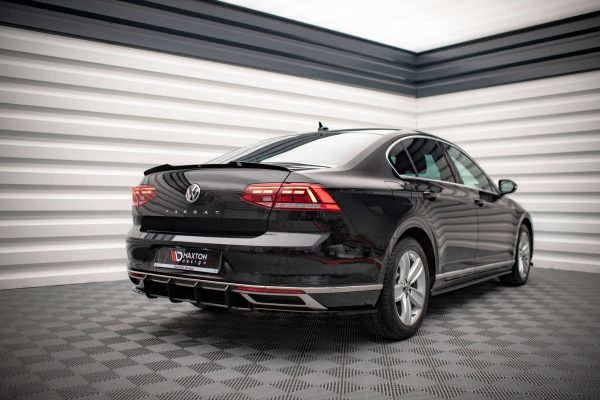 Volkswagen Passat B8 (facelift) - Difusor traseiro STREET PRO | VWPAB8FCNC-RS1B+BRBI | Produto Maxton Design distribuído por Unicartuning.