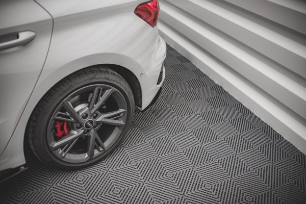 Audi S3 Sportback 8Y - Splitters laterais traseiros STREET PRO | AUS38YCNC-RSD1B | Produto Maxton Design distribuído por Unicartuning. Audi S3 Sportback 8Y - Splitters laterais traseiros STREET PRO | AUS38YCNC-RSD1B | Produto Maxton Design distribuído por Unicartuning.
