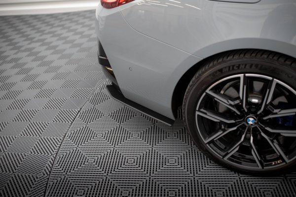 BMW 4 Gran Coupé Pack M G26 - Splitters laterais traseiros STREET PRO | BM4G26MPACKGCCNC-RSD2BRB | Produto Maxton Design distribuído por Unicartuning. BMW 4 Gran Coupé Pack M G26 - Splitters laterais traseiros STREET PRO | BM4G26MPACKGCCNC-RSD2BRB | Produto Maxton Design distribuído por Unicartuning.