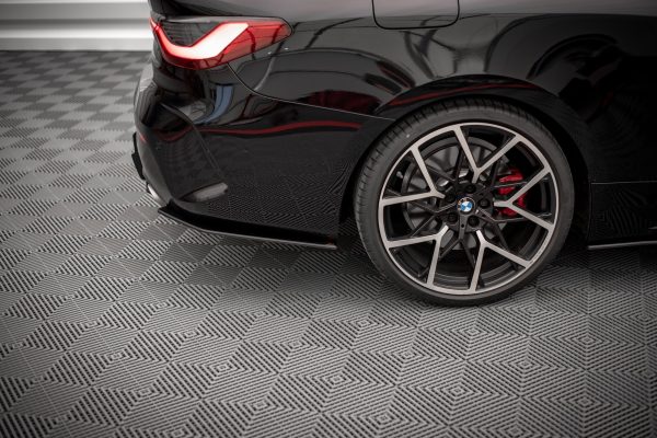 BMW 4 Pack M G22 / G23 / G22 (facelift) / G23 (facelift) - Splitters laterais traseiros STREET PRO | BM4G22MPACKCNC-RSD1BRB | Produto Maxton Design distribuído por Unicartuning. BMW 4 Pack M G22 / G23 / G22 (facelift) / G23 (facelift) - Splitters laterais traseiros STREET PRO | BM4G22MPACKCNC-RSD1BRB | Produto Maxton Design distribuído por Unicartuning.