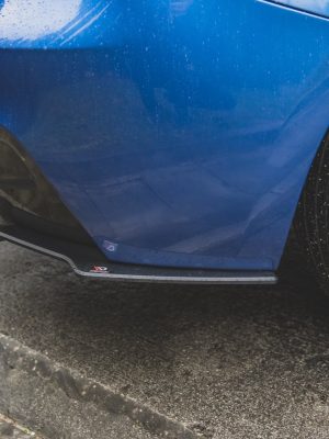 BMW M135i F20 - Splitters laterais traseiros STREET PRO | BM1F20MCNC-RSD1B | Produto Maxton Design distribuído por Unicartuning. BMW M135i F20 - Splitters laterais traseiros STREET PRO | BM1F20MCNC-RSD1B | Produto Maxton Design distribuído por Unicartuning.