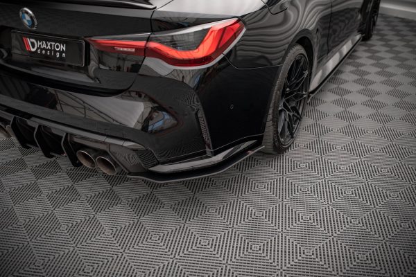 BMW M4 G82 - Splitters laterais traseiros STREET PRO | BM4G82MCNC-RSD1B | Produto Maxton Design distribuído por Unicartuning. BMW M4 G82 - Splitters laterais traseiros STREET PRO | BM4G82MCNC-RSD1B | Produto Maxton Design distribuído por Unicartuning.