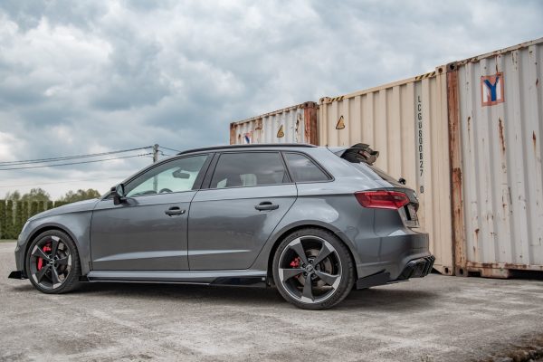 Audi RS3 8V Sportback - Splitters laterais traseiros STREET PRO | AURS38VCNC-RSD1B+RSF1G | Produto Maxton Design distribuído por Unicartuning. Audi RS3 8V Sportback - Splitters laterais traseiros STREET PRO | AURS38VCNC-RSD1B+RSF1G | Produto Maxton Design distribuído por Unicartuning.