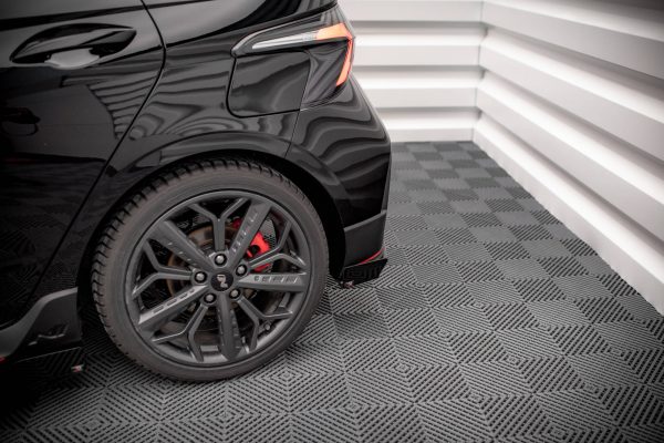 Hyundai I20 N Mk3 - Splitters laterais traseiros STREET PRO | HYI203NCNC-RSD1B+RSF1G | Produto Maxton Design distribuído por Unicartuning. Hyundai I20 N Mk3 - Splitters laterais traseiros STREET PRO | HYI203NCNC-RSD1B+RSF1G | Produto Maxton Design distribuído por Unicartuning.