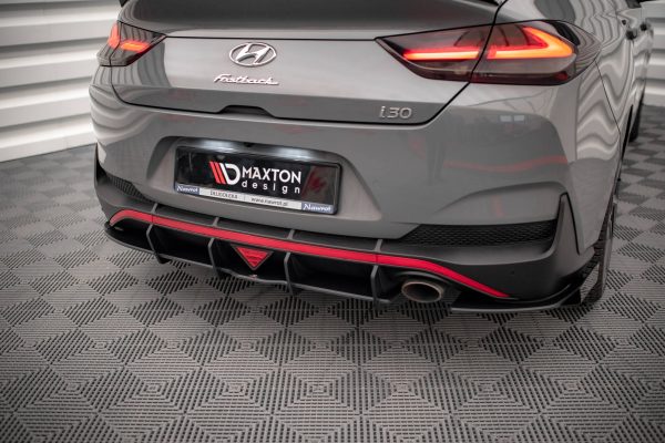Hyundai I30 Fastback N-line Mk3 (facelift) - Splitters laterais traseiros STREET PRO | HYI303FNLINEFBCNC-RS1BRB+RSF1G | Produto Maxton Design distribuído por Unicartuning. Hyundai I30 Fastback N-line Mk3 (facelift) - Splitters laterais traseiros STREET PRO | HYI303FNLINEFBCNC-RS1BRB+RSF1G | Produto Maxton Design distribuído por Unicartuning.