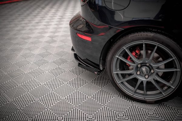 Mazda 3 Mps Mk1 modelo US-spec - Splitters laterais traseiros STREET PRO | MA3MPS1CNC-RSD1B+RSF1G | Produto Maxton Design distribuído por Unicartuning. Mazda 3 Mps Mk1 modelo US-spec - Splitters laterais traseiros STREET PRO | MA3MPS1CNC-RSD1B+RSF1G | Produto Maxton Design distribuído por Unicartuning.