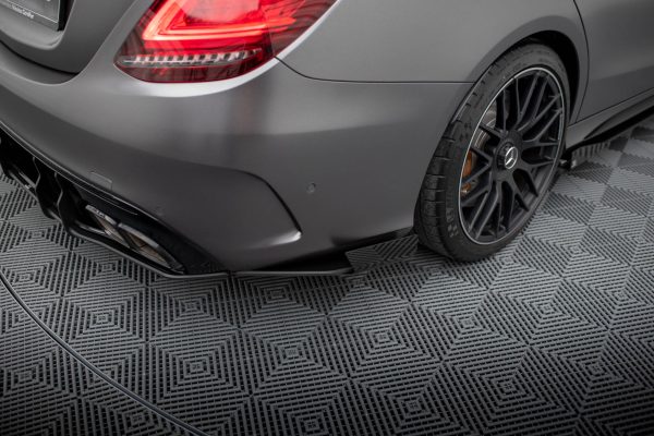Mercedes-AMG C63 Sedan / Estate W205 (facelift) - Splitters laterais traseiros STREET PRO | MEC205F63CNC-RSD1B+RSF1G | Produto Maxton Design distribuído por Unicartuning.