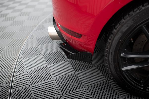 Volkswagen Golf GTI Mk6 - Splitters laterais traseiros STREET PRO | VWGO6GTICNC-RSD1B+RSF1G | Produto Maxton Design distribuído por Unicartuning.