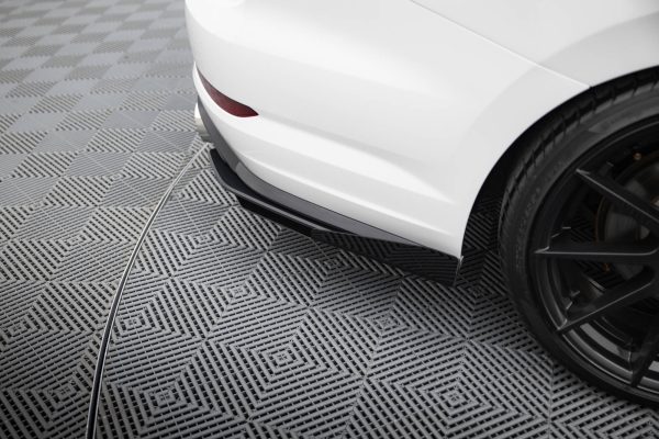 Volkswagen Jetta Gli Mk7 - Splitters laterais traseiros STREET PRO | VWJE7GLICNC-RSD1B+RSF1G | Produto Maxton Design distribuído por Unicartuning.