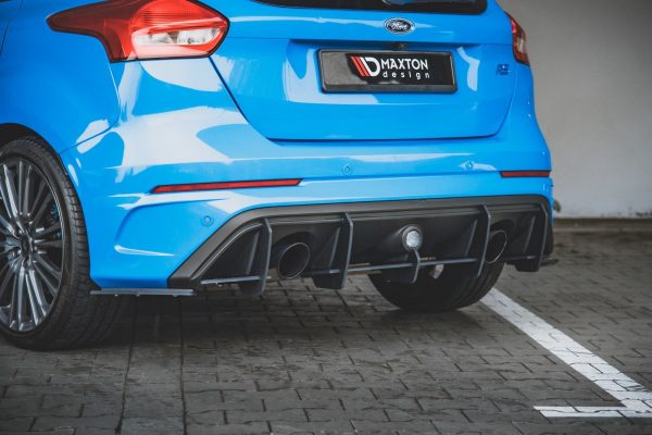 Ford Focus RS Mk3 - Splitters laterais traseiros STREET PRO | FOFO3RSCNC-RSD1B | Produto Maxton Design distribuído por Unicartuning. Ford Focus RS Mk3 - Splitters laterais traseiros STREET PRO | FOFO3RSCNC-RSD1B | Produto Maxton Design distribuído por Unicartuning.