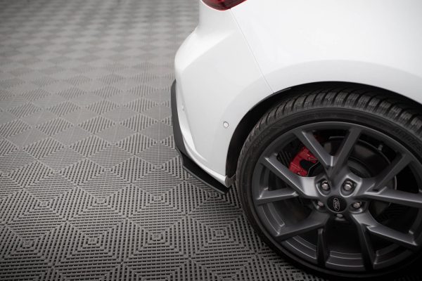 Ford Focus ST Mk4 - Splitters laterais traseiros STREET PRO | FOFO4STCNC-RSD1BRB | Produto Maxton Design distribuído por Unicartuning. Ford Focus ST Mk4 - Splitters laterais traseiros STREET PRO | FOFO4STCNC-RSD1BRB | Produto Maxton Design distribuído por Unicartuning.