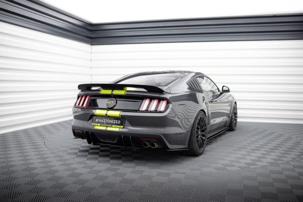 Ford Mustang GT Mk6 - Splitters laterais traseiros STREET PRO | FOMU6GTCNC-RSD1B | Produto Maxton Design distribuído por Unicartuning. Ford Mustang GT Mk6 - Splitters laterais traseiros STREET PRO | FOMU6GTCNC-RSD1B | Produto Maxton Design distribuído por Unicartuning.
