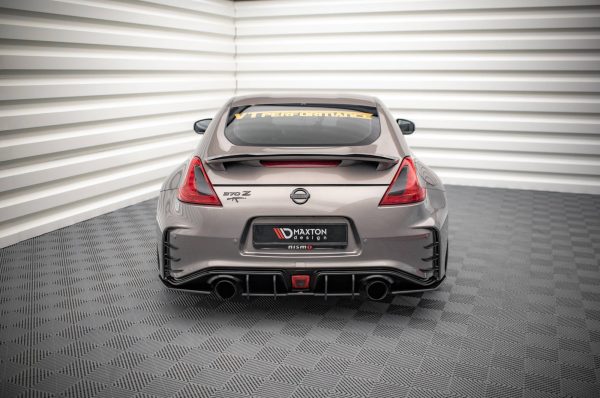 Nissan 370z Nismo (facelift) - Splitters laterais traseiros STREET PRO | NI370ZNISMOCNC-RSD1B | Produto Maxton Design distribuído por Unicartuning. Nissan 370z Nismo (facelift) - Splitters laterais traseiros STREET PRO | NI370ZNISMOCNC-RSD1B | Produto Maxton Design distribuído por Unicartuning.