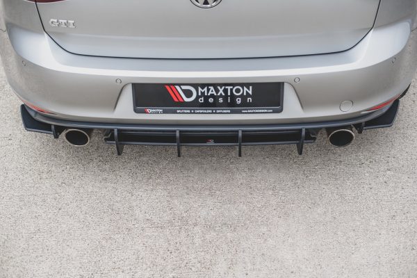 Volkswagen Golf 7 GTI - Splitters laterais traseiros STREET PRO V.1 | VWGO7GTICNC-RSD1BRB | Produto Maxton Design distribuído por Unicartuning.